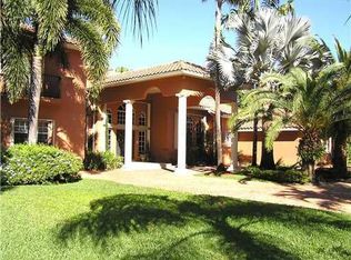 9751 SW 70th St, Miami, FL 33173