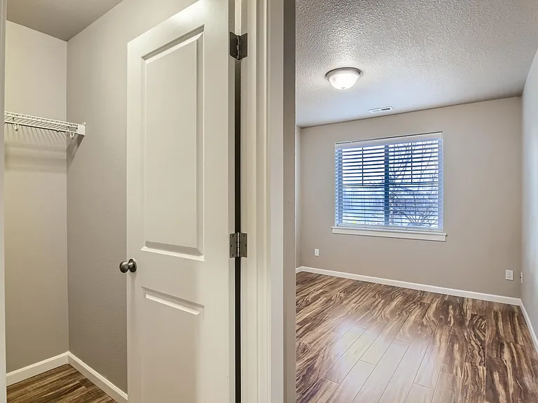 18462 Shadow Ridge Way — Photo 22