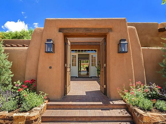 2nd image of 918 Acequia Madre #G