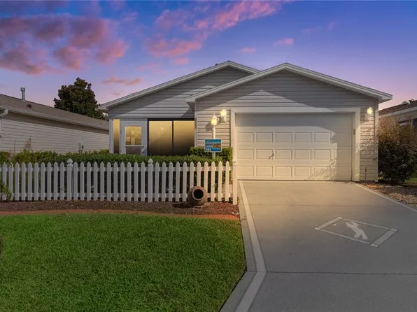 301 Katherine Pl, The Villages, FL 32162