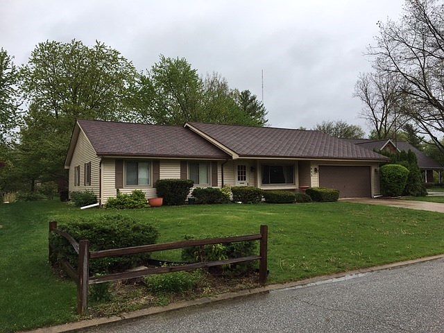 1st image of 1623 Ladbrooke Ln