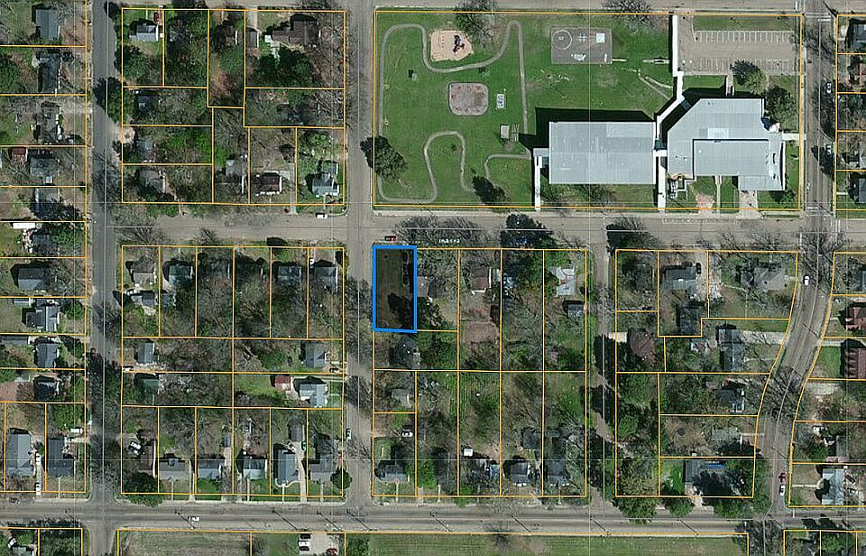 2nd image of 2525 Latimer Ave