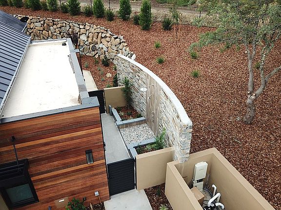 5th image of 208 St Francis Ct