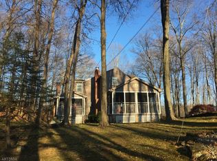 11 Hedden Rd, Andover, NJ 07821