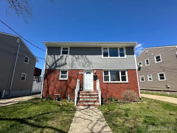 69 Maple Ave, Keansburg, NJ 07734