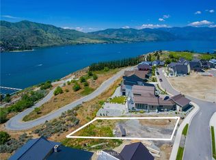 398 Porcupine Ln, Chelan, WA 98816