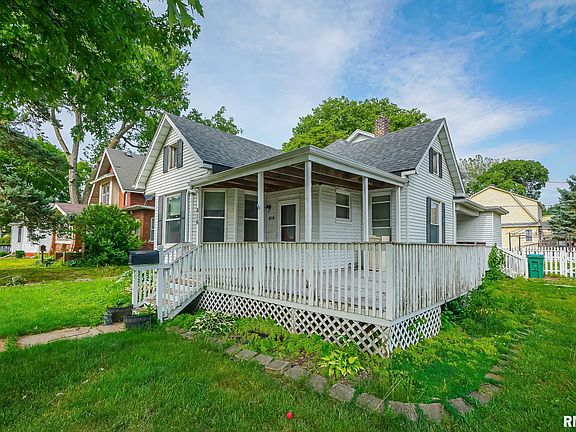 4th image of 616 Summer St