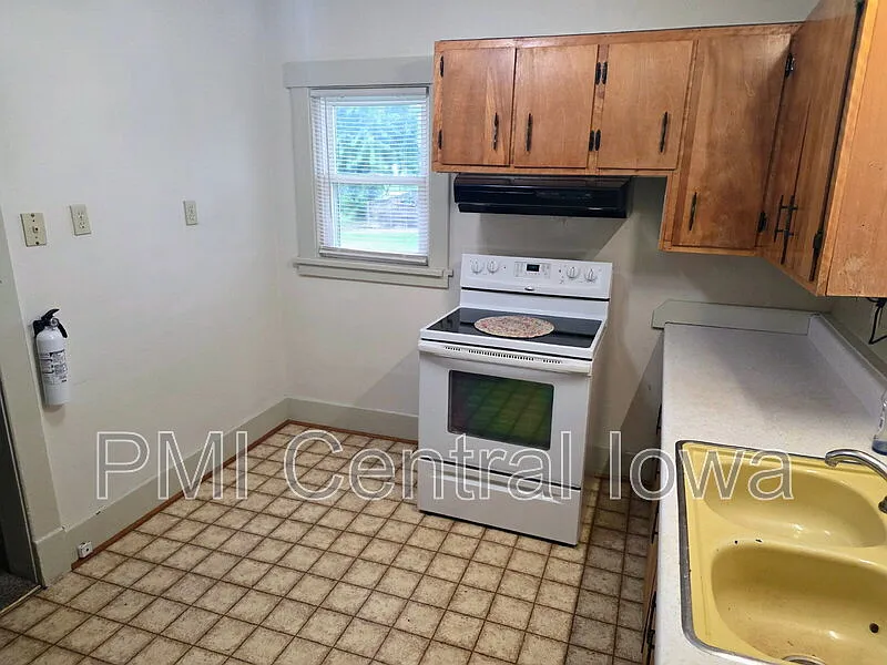 2 bed, 1.0 bath, 708 sqft, $860 — Photo 4