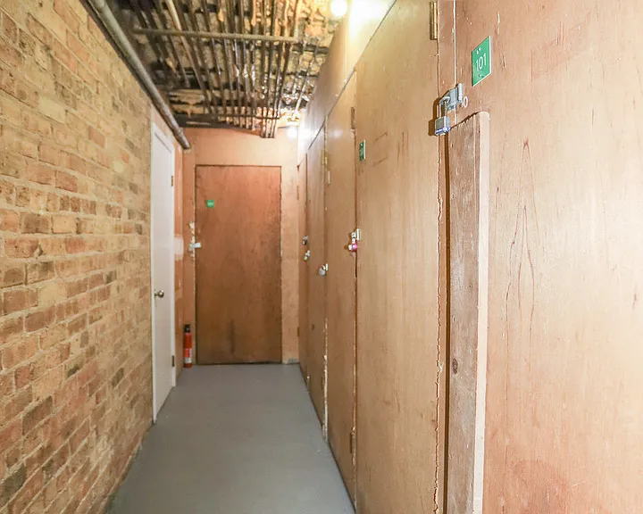 652 W Roscoe St #103 — Photo 11