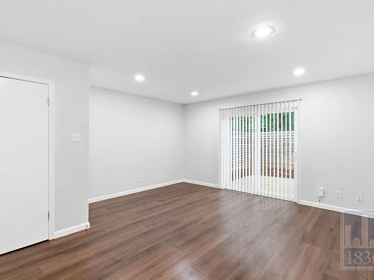 3820 Southway Dr #C — Photo 11