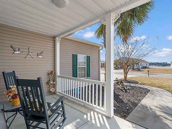 4th image of 187 Lakeside Crossing Dr.