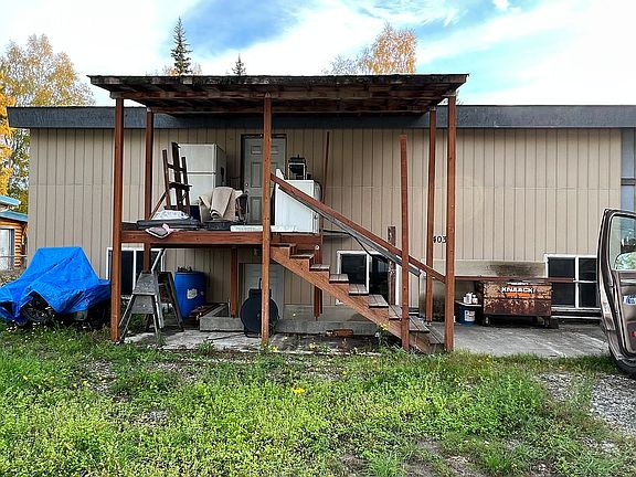 3rd image of 4035 Yvonne Ave