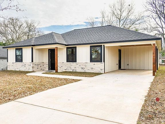 2nd image of 1904 Spring St