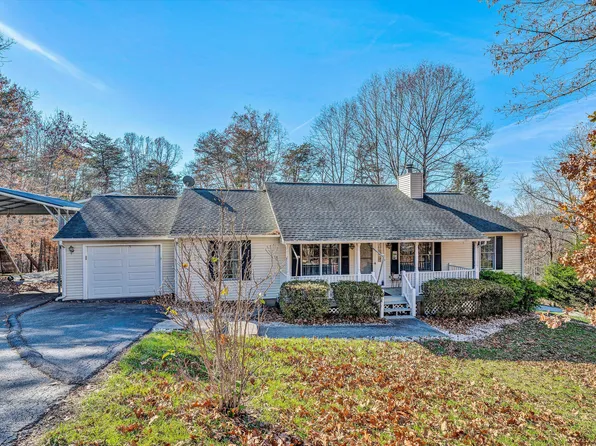 95 Indian Pointe Dr, Hardy, VA 24101