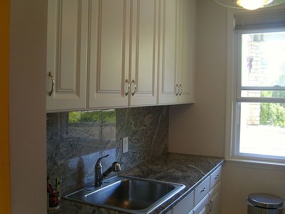 Granite, Custom Jit.
