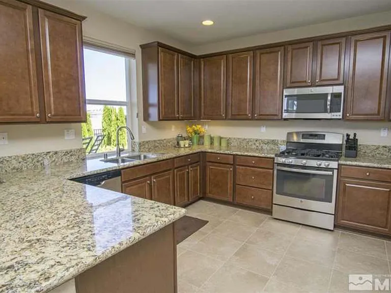3075 Abruzzi Ct — Photo 4