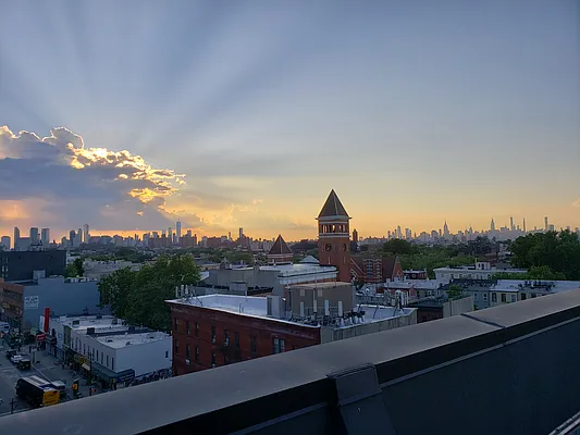 Rented by Signature Property Realty | media 28