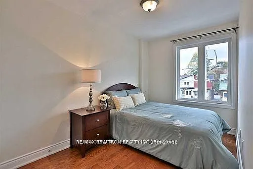 1339 Woodbine Ave #UPPER — Photo 19