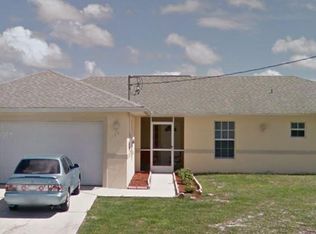 1149 Ermine St E, Lehigh Acres, FL 33974