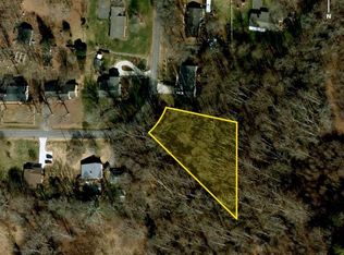 7 Orchard Ln, Statesville, NC 28677