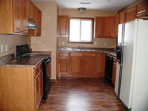 3rd image of 13991 60th Street Ct N