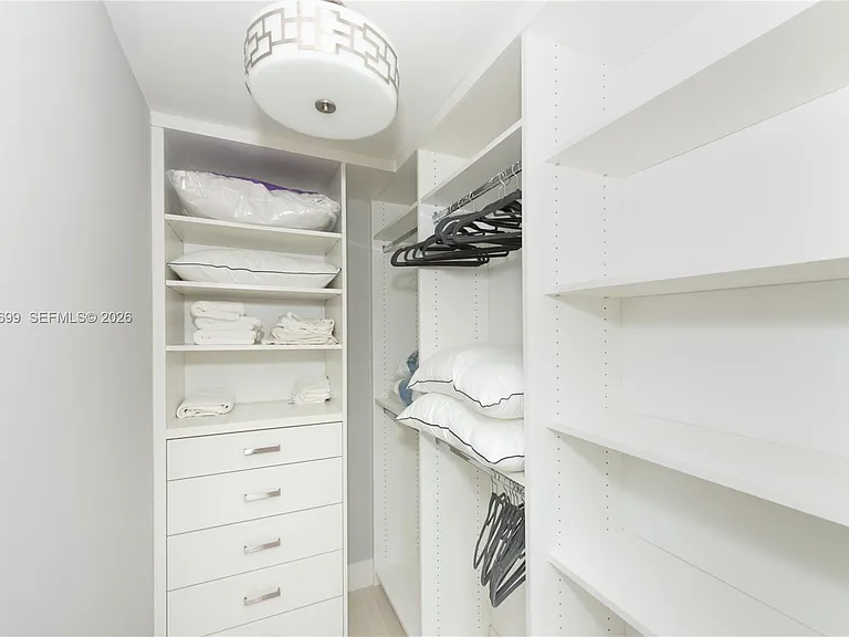 1300 Brickell Bay Dr #2900 — Photo 16
