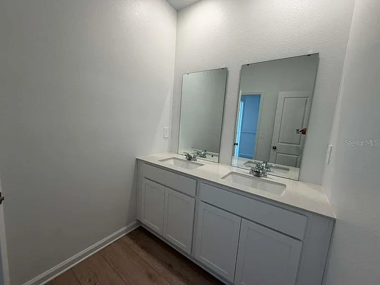 5195 Loyalty Dr — Photo 19