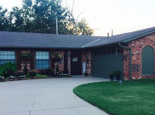 381 S Fenway Pl, Bartlesville, OK 74006
