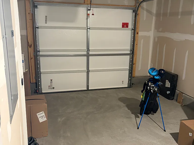 3210 Gypsum Dr — Photo 2