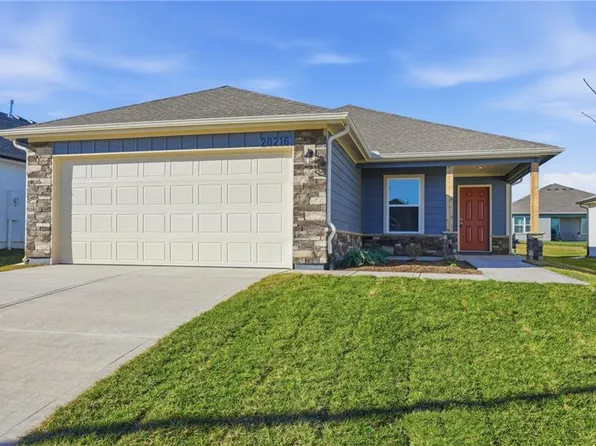 20216 W 194th Ter, Spring Hill, KS 66083