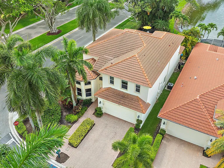 8405 Legend Club Dr — Photo 24