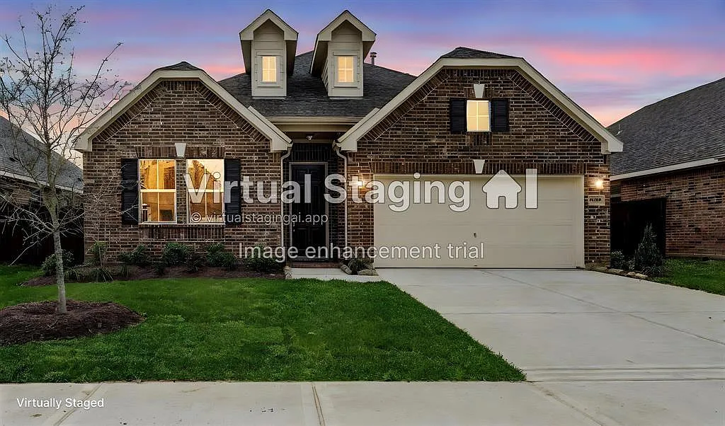 4 bed, 3.0 bath, 2698 sqft, $2,700 — Photo 1