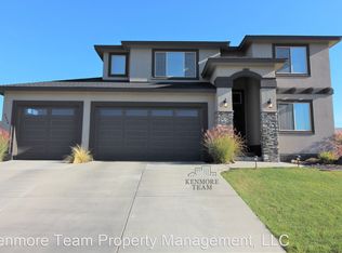 2438 Woods Dr, Richland, WA 99352