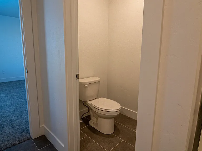 8238 W Fern St — Photo 28