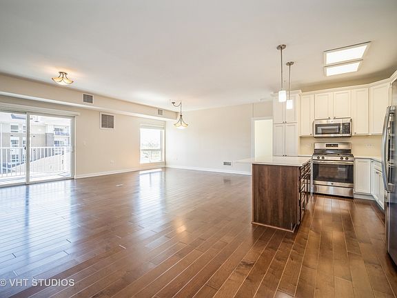 4th image of 2150 Founders Dr APT 242