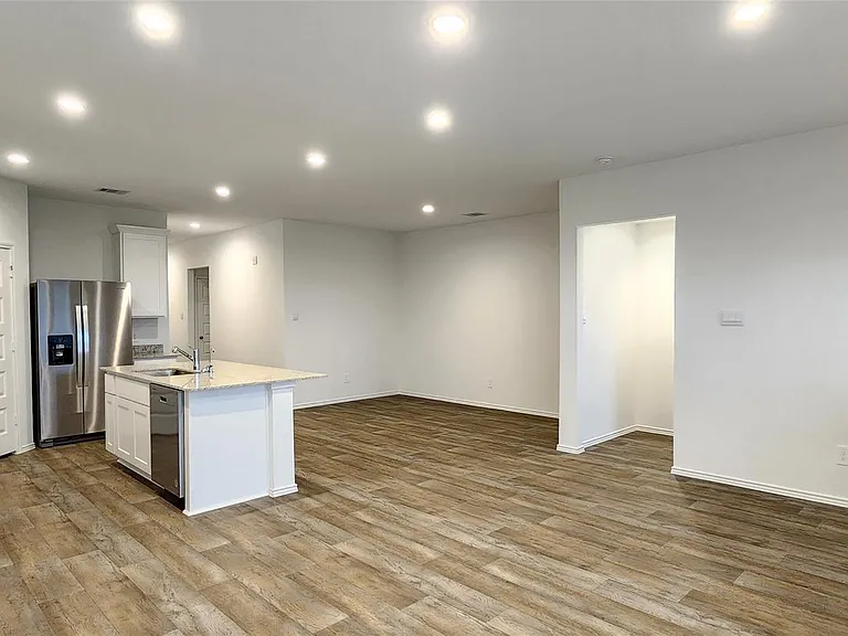 3610 Lanercost Ln — Photo 11