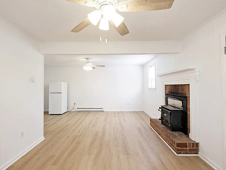 205 Saint Ives Rd — Photo 19
