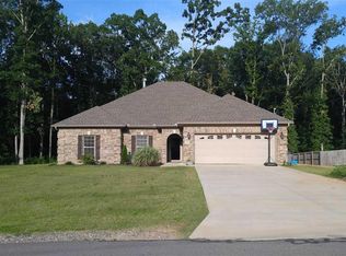 3016 Lilly Ln, Benton, AR 72019