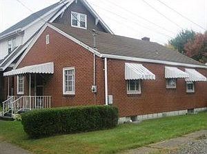 2nd image of 305 Sycamore St