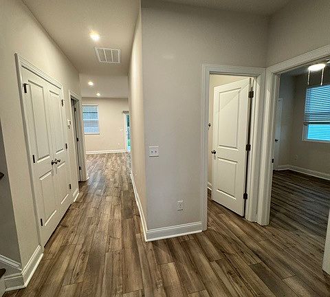 3rd image of 5319 Torrance Blvd