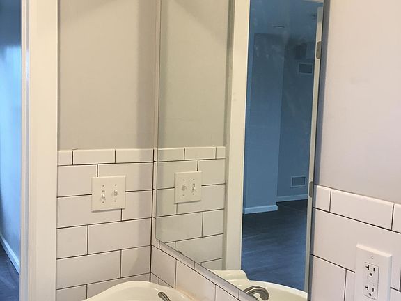5th image of 19 Saint Marys Pl Floor 2
