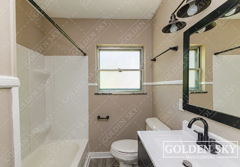 5161 Primrose Ave — Photo 6