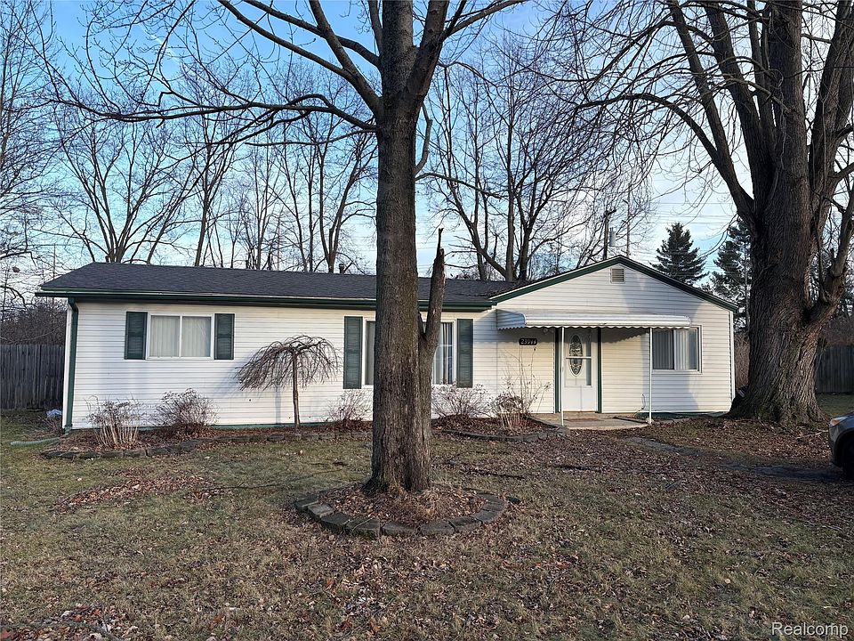 1st image of 23944 Harrellson St