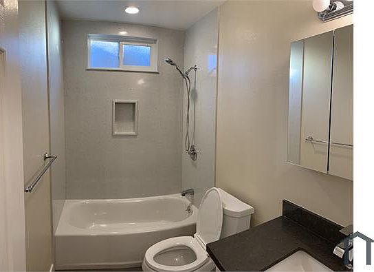 3rd image of 1123 Borregas Ave #3