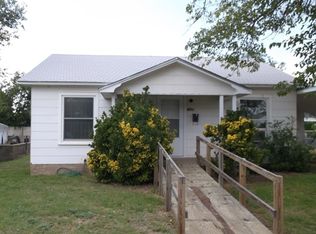 1435 Oak St, Colorado City, TX 79512