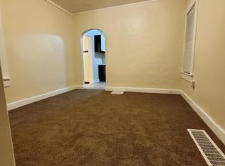 5715 Fullerton Ave, Cleveland, OH