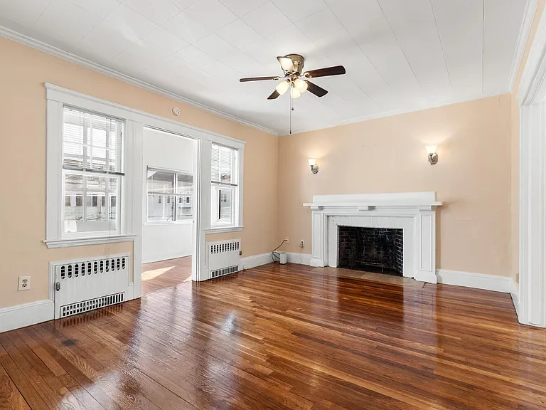 15 Quincy St #2 — Photo 3