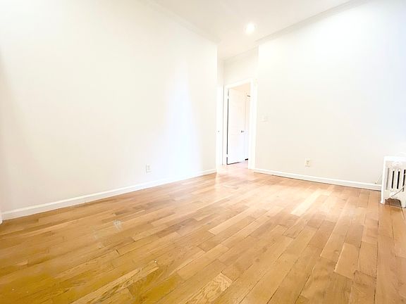2nd image of 348 E 66th St Front 3W
