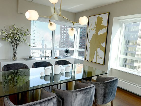 3rd image of 200 E 94th St Penthouse S