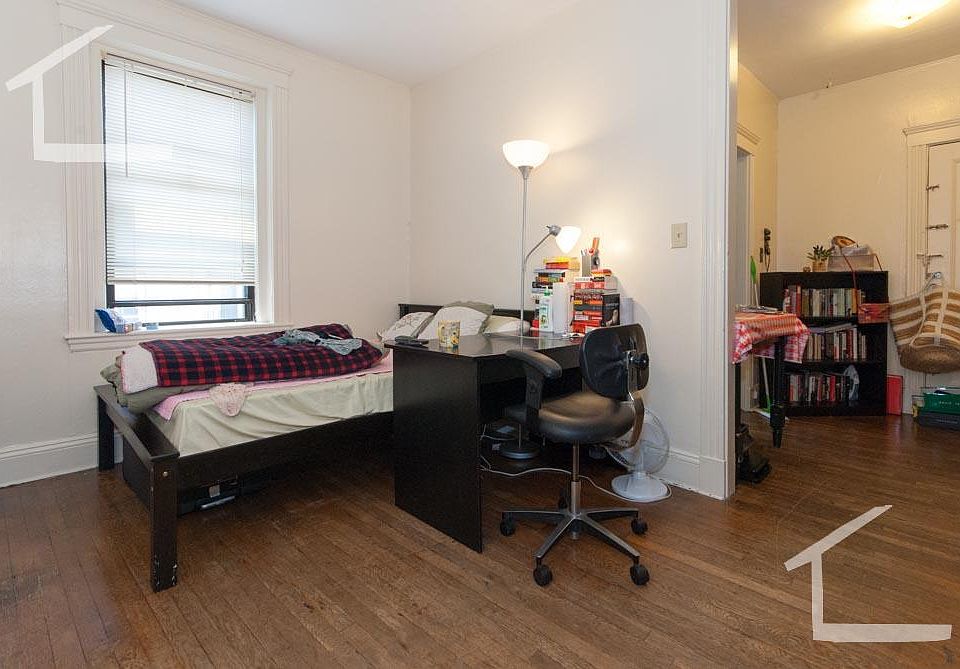 2nd image of 1444 Commonwealth Ave #32PB